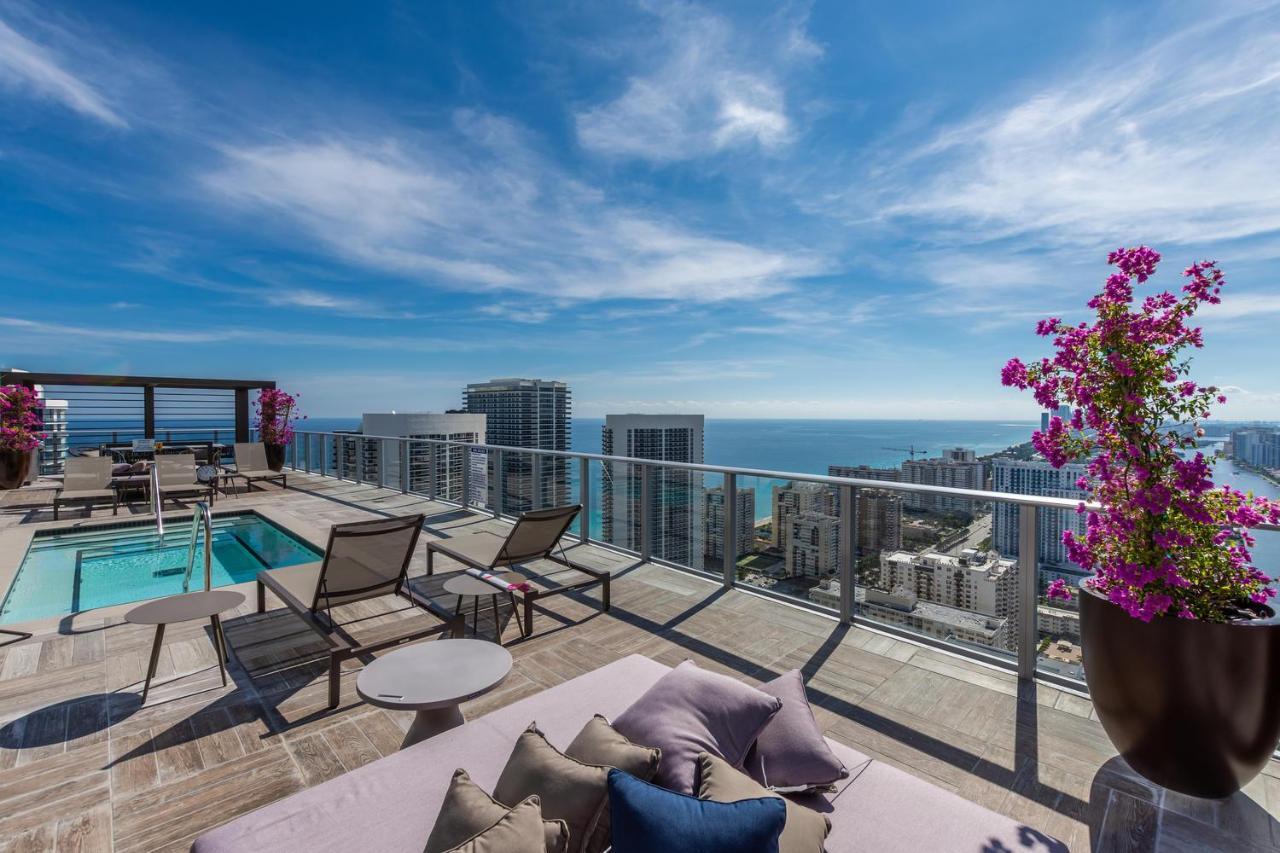 Espectacular Condo Esquina Beach House Hollywood Apartamento Zewnętrze zdjęcie